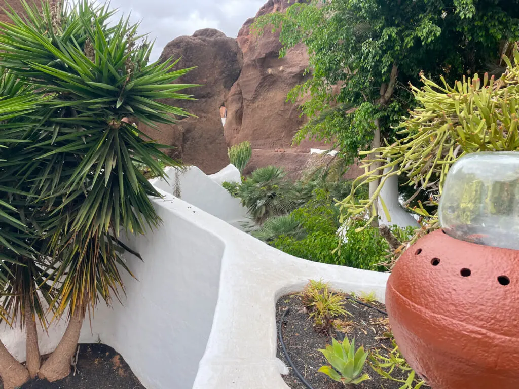 Holiday Program, Lanzarote, Kanári szigetek, Idegen vezetés, Magyarúl, Program, Túra, Buszos kirándulás, Nyaralás, hajó kirándulás, programok vízem, földön és levegőben