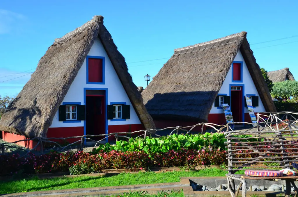 Holiday Program, Madeira, Idegen vezetés, Magyarul, Program, Túra, Buszos kirándulás, Nyaralás, hajó kirándulás, programok vizen, földön és levegőben