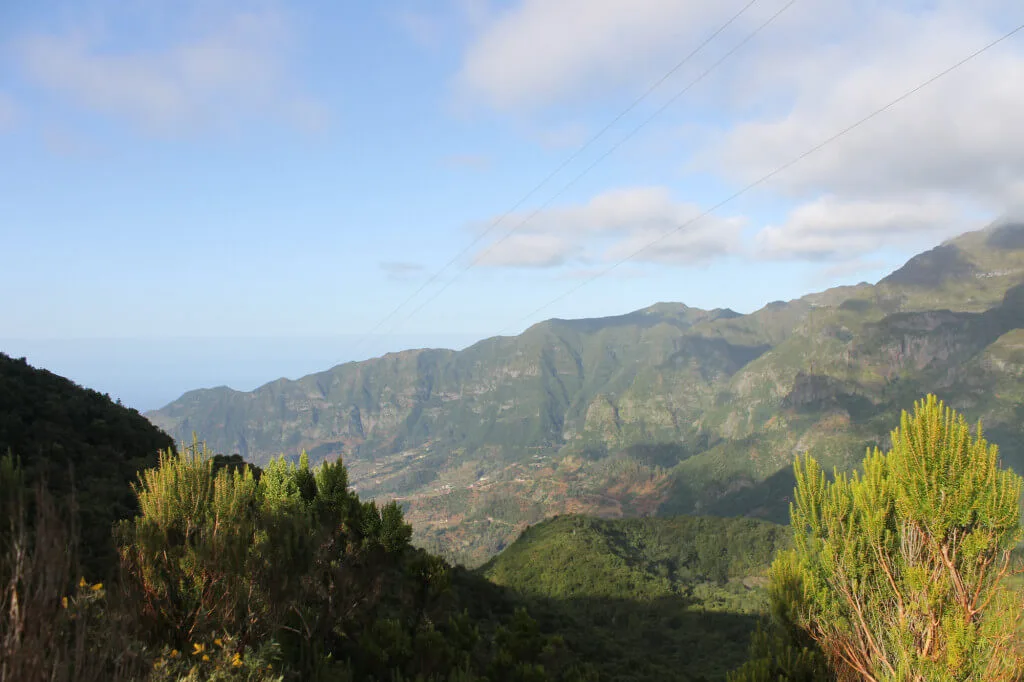 Holiday Program, Madeira, Idegen vezetés, Magyarul, Program, Túra, Buszos kirándulás, Nyaralás, hajó kirándulás, programok vizen, földön és levegőben
