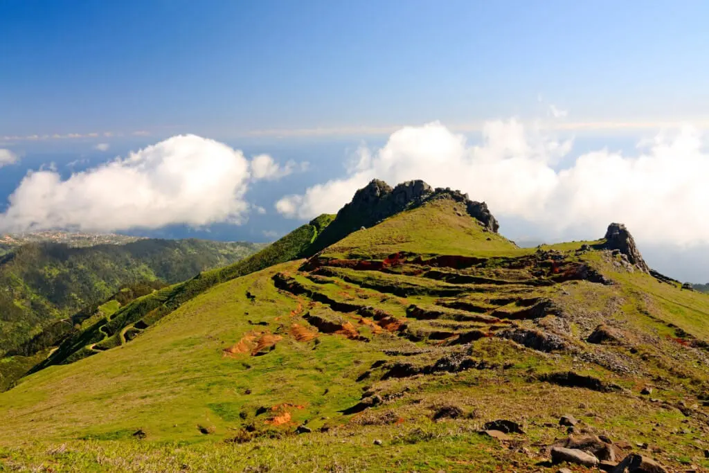 Holiday Program, Madeira, Idegen vezetés, Magyarul, Program, Túra, Buszos kirándulás, Nyaralás, hajó kirándulás, programok vizen, földön és levegőben