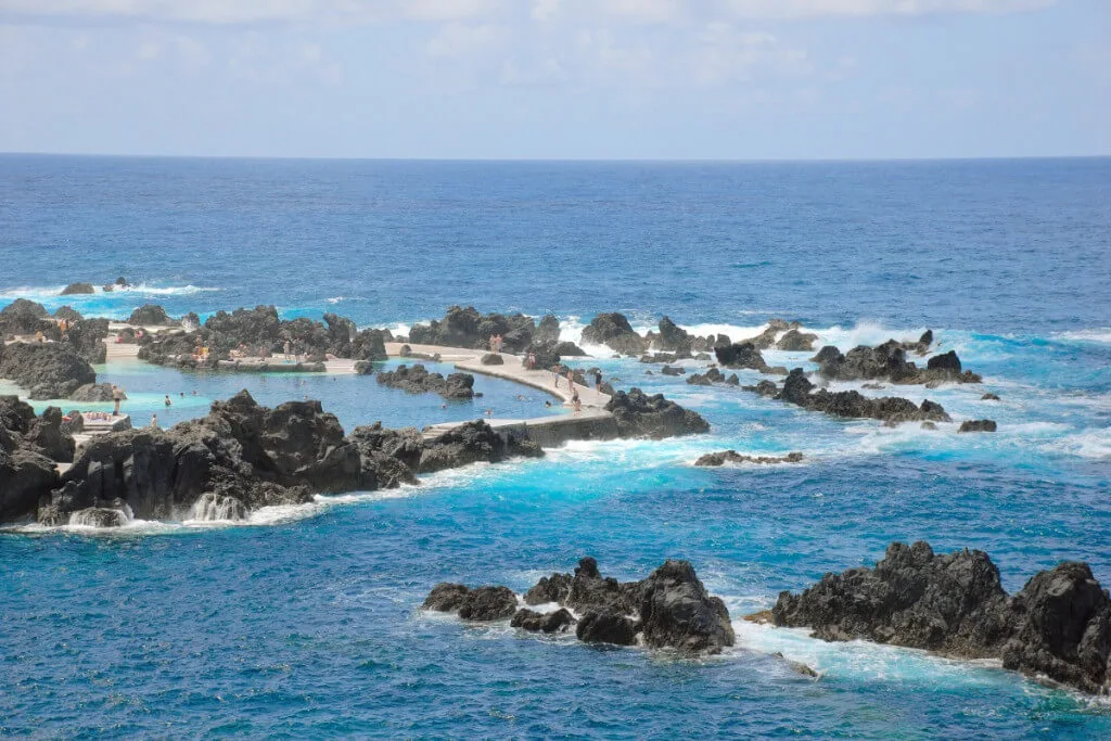 Holiday Program, Madeira, Idegen vezetés, Magyarul, Program, Túra, Buszos kirándulás, Nyaralás, hajó kirándulás, programok vizen, földön és levegőben