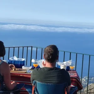 Holiday Program, Madeira, Idegen vezetés, Magyarúl, Program, Túra, Buszos kirándulás, Nyaralás, hajó kirándulás, programok vízem, földön és levegőben