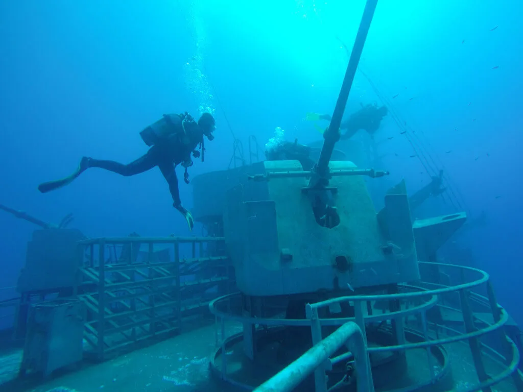 Holiday Program, Madeira, Idegen vezetés, Magyarul, Program, Túra, Buszos kirándulás, Nyaralás, hajó kirándulás, programok vizen, földön és levegőben