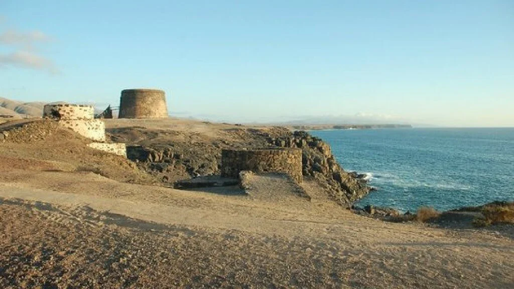 Holiday Program, Fuerteventura, Idegen vezetés, Magyarúl, Program, Túra, Buszos kirándulás, Nyaralás, hajó kirándulás, programok vizen, földön és levegőben