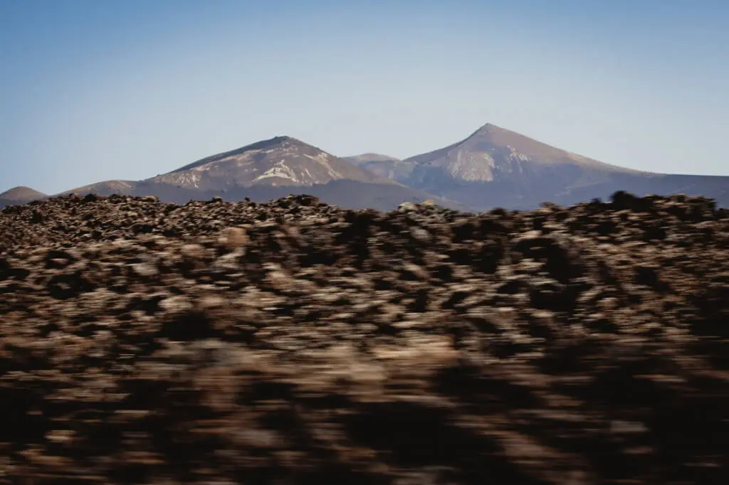 Holiday Program, Lanzarote, Kanári szigetek, Idegen vezetés, Magyarúl, Program, Túra, Buszos kirándulás, Nyaralás, hajó kirándulás, programok vízem, földön és levegőben