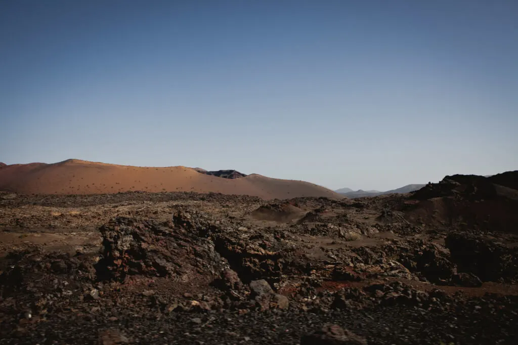 Holiday Program, Lanzarote, Kanári szigetek, Idegen vezetés, Magyarúl, Program, Túra, Buszos kirándulás, Nyaralás, hajó kirándulás, programok vízem, földön és levegőben