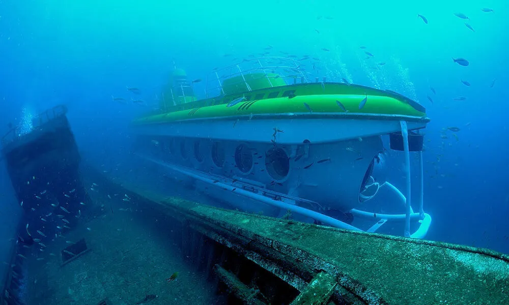 Holiday Program, Lanzarote, Kanári szigetek, Idegen vezetés, Magyarúl, Program, Túra, Buszos kirándulás, Nyaralás, hajó kirándulás, programok vízem, földön és levegőben