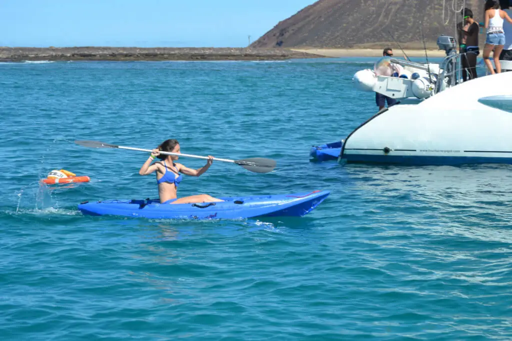 Holiday Program, Fuerteventura, Idegen vezetés, Magyarúl, Program, Túra, Buszos kirándulás, Nyaralás, hajó kirándulás, programok vizen, földön és levegőben