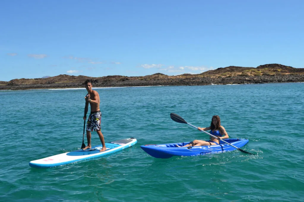 Holiday Program, Fuerteventura, Idegen vezetés, Magyarúl, Program, Túra, Buszos kirándulás, Nyaralás, hajó kirándulás, programok vizen, földön és levegőben