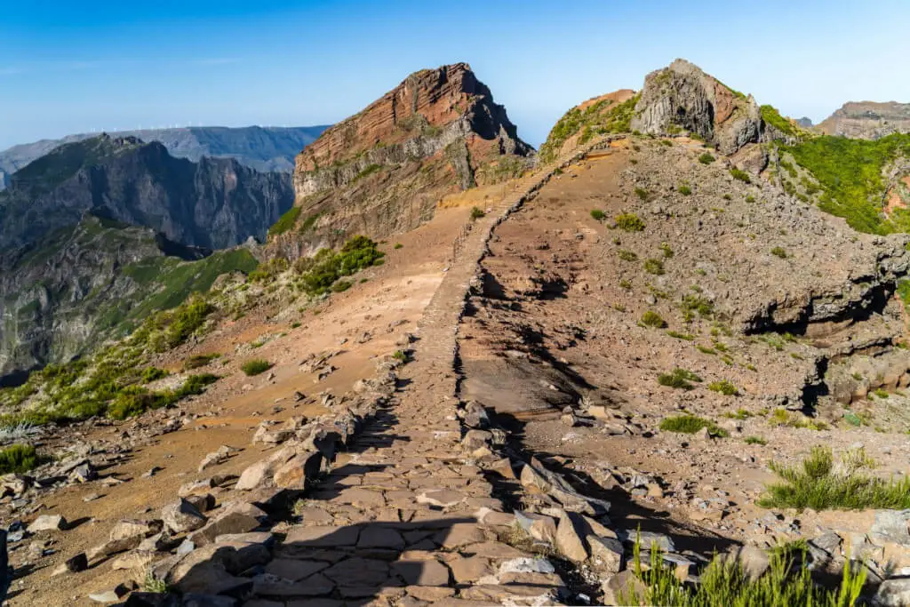 Holiday Program, Madeira, Idegen vezetés, Magyarúl, Program, Túra, Buszos kirándulás, Nyaralás, hajó kirándulás, programok vízem, földön és levegőben