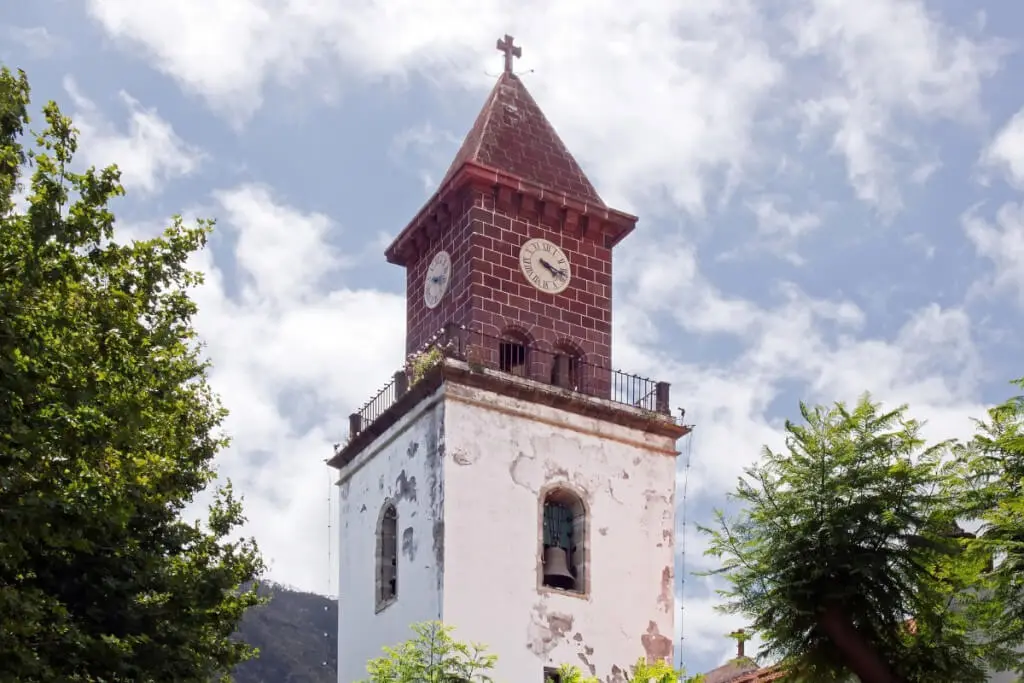 Holiday Program, Madeira, Idegen vezetés, Magyarúl, Program, Túra, Buszos kirándulás, Nyaralás, hajó kirándulás, programok vízem, földön és levegőben